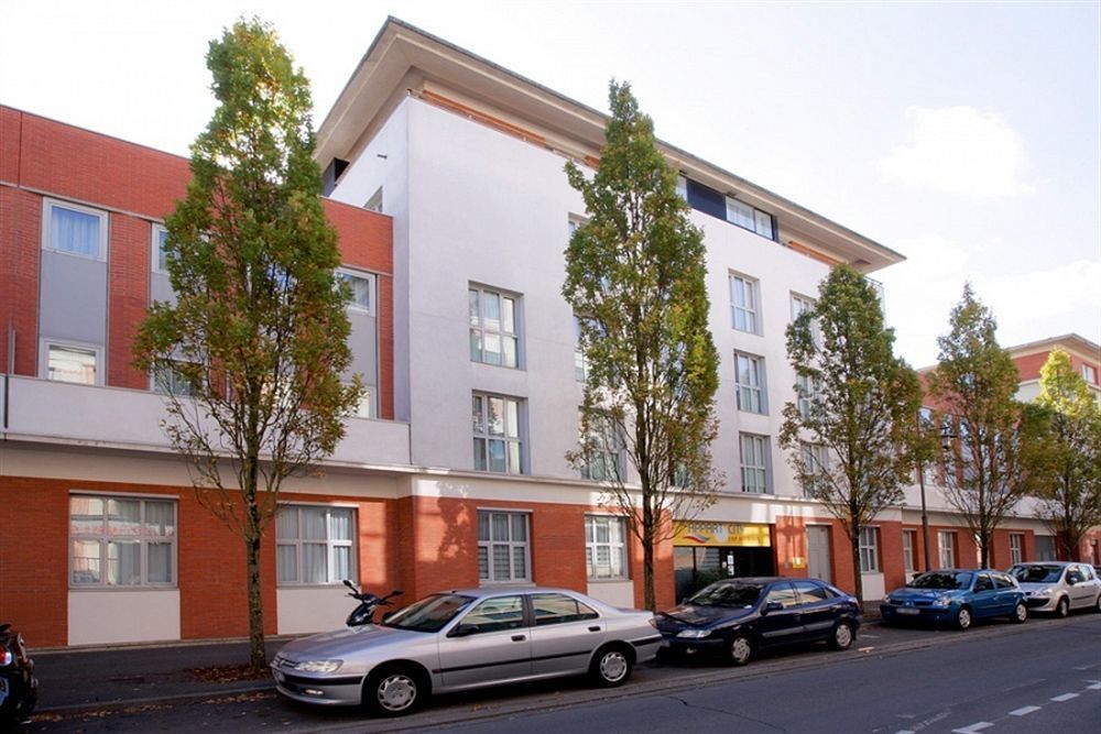 Appart'City Classic Blois Exterior photo